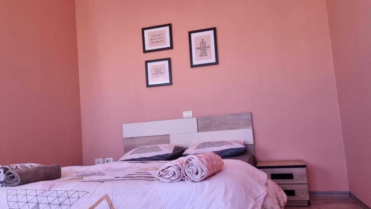 Sky Apartament. Bllok District Apartment Tirana